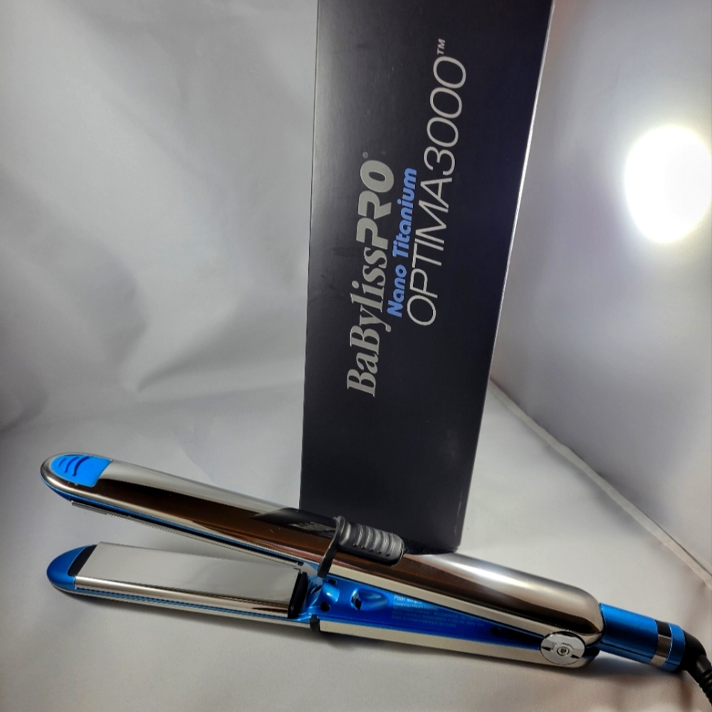 BaBylissPRO 1 1/4" Stainless Steel Straightening Iron with Titanium Plates.